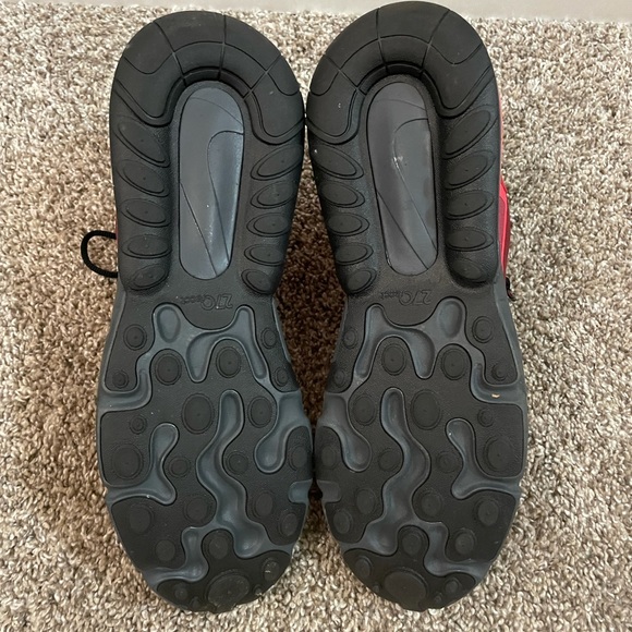 Nike Air Max 270 React - Picture 6 of 11